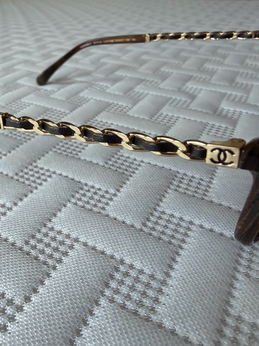 CHANEL Brown Gradient Oversized Women's Sunglasses - Picture 2 of 8